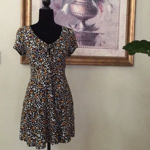 Floral print skater
